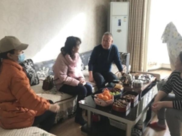 數(shù)九冬風(fēng)冰雪寒  新春慰問(wèn)關(guān)懷暖——拓安公司開(kāi)展春節(jié)走訪慰問(wèn)活動(dòng)